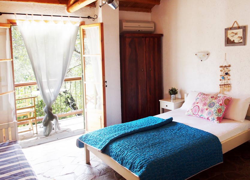 Lithea Villas & Studios by the sea — 2