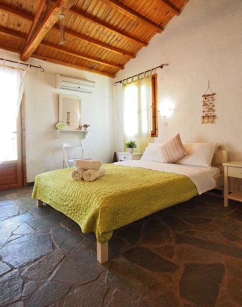 Lithea Villas & Studios by the sea — 4