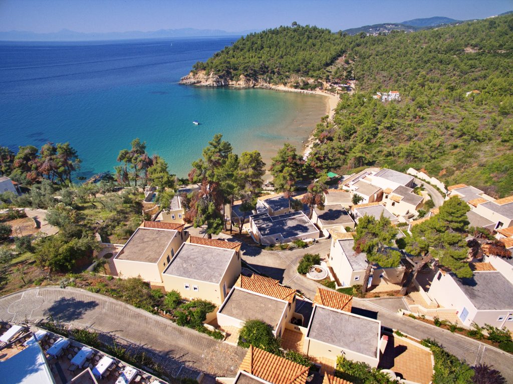 ALONISSOS BEACH BUNGALOWS & SUITES HOTEL — 7