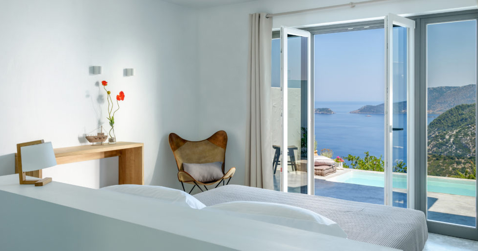 ΑΛΘΕΑ ΞΕΝΟΔΟΧΕΙΟ 4 * — 4