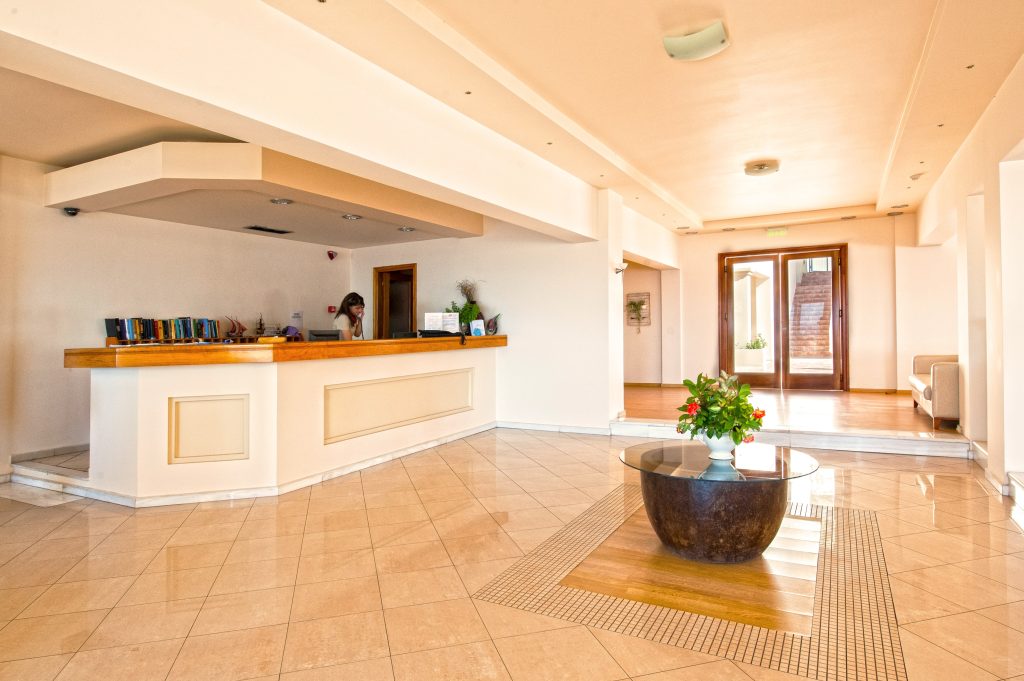 ALONISSOS BEACH BUNGALOWS & SUITES HOTEL — 13