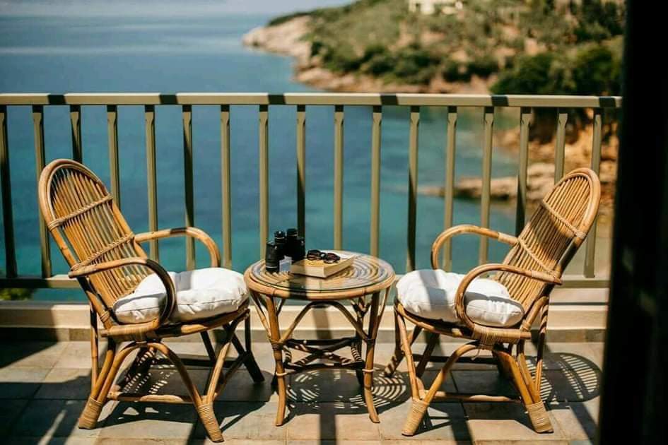 AMMOS BEACH VILLA — 7