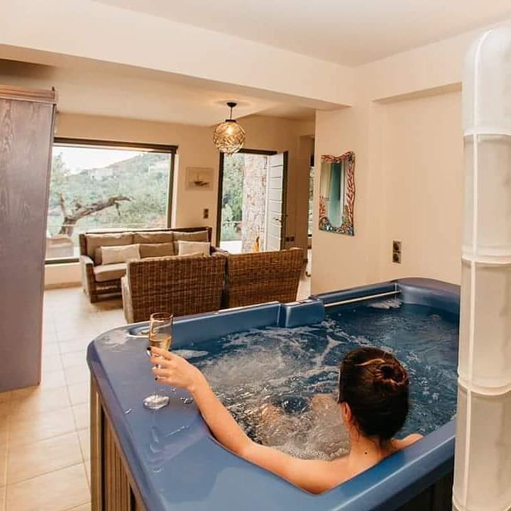 AMMOS BEACH VILLA — 15