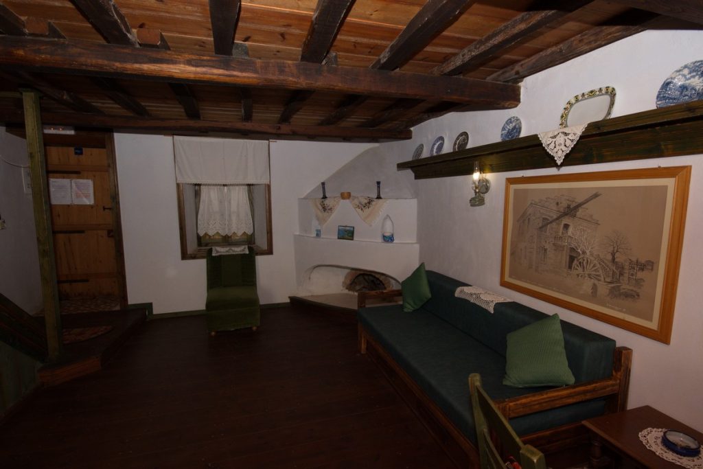 Theodora’s Apartments  – Old Village — 2
