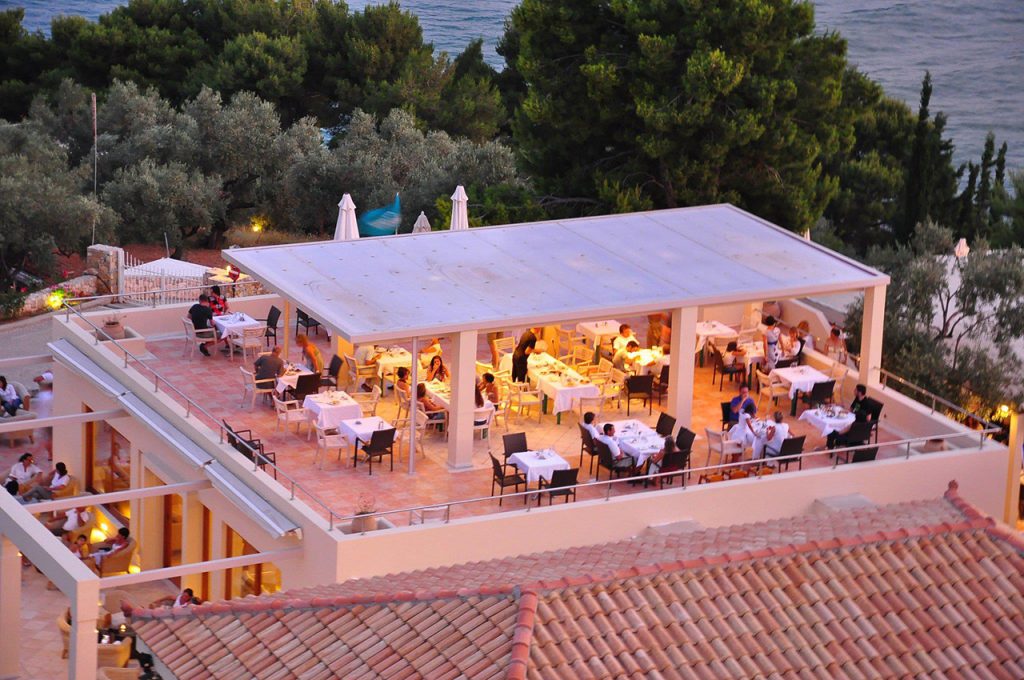 ALONISSOS BEACH BUNGALOWS & SUITES HOTEL — 2