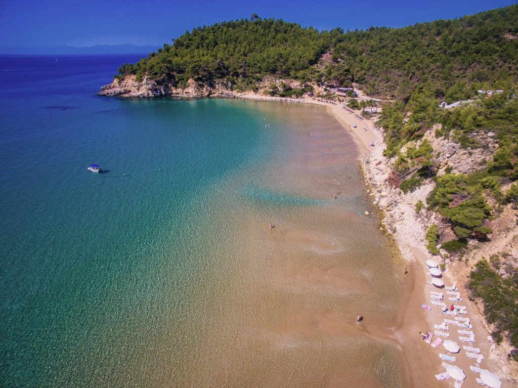 ALONISSOS BEACH BUNGALOWS & SUITES HOTEL — 11