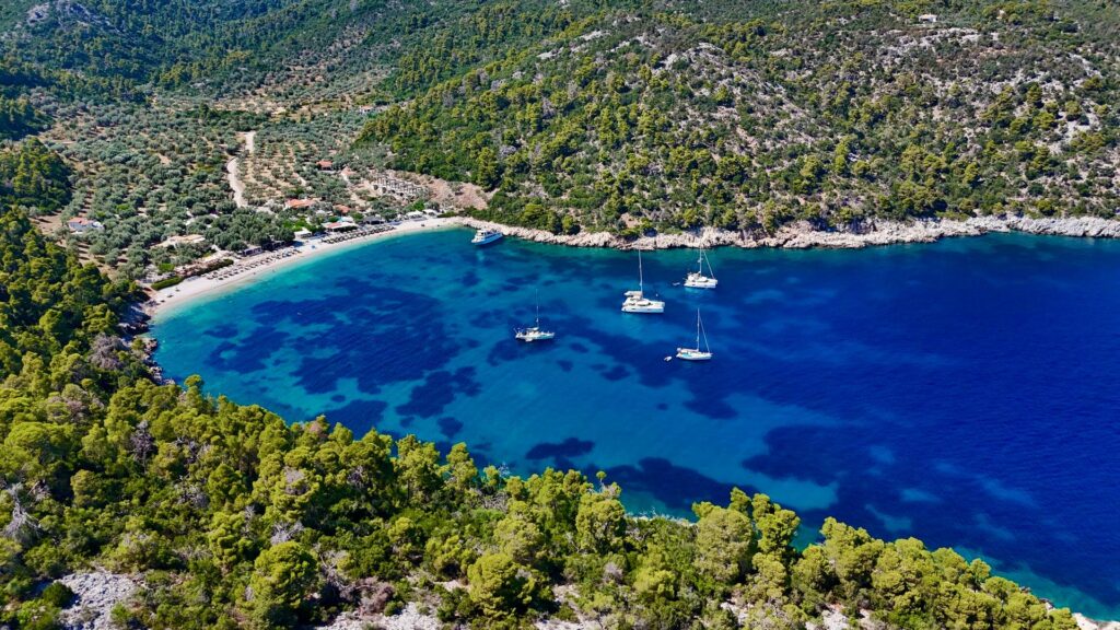 Λεφτός Γιαλός — 3