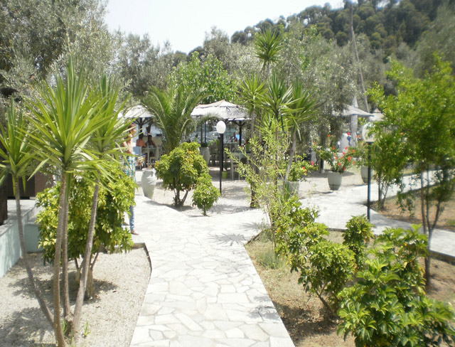 ΔΟΛΟΠΕΣ — 3