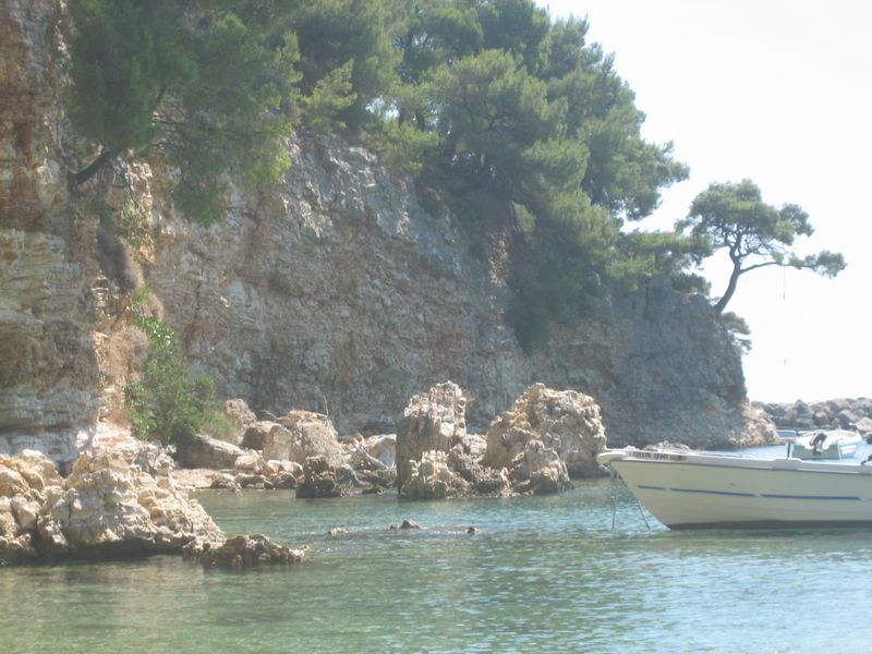 IKOS ROOMS — 3