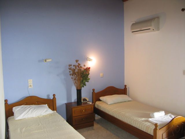 IKOS ROOMS — 4