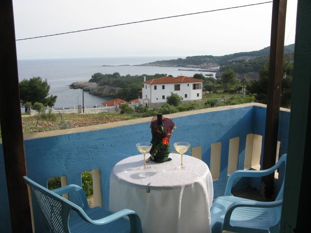 IKOS ROOMS — 7