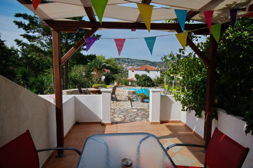 ΚΑΜΕΛΙΑ VILLAS — 13