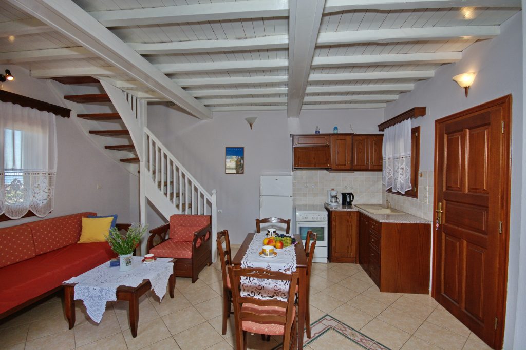 ΚΑΜΕΛΙΑ VILLAS — 14