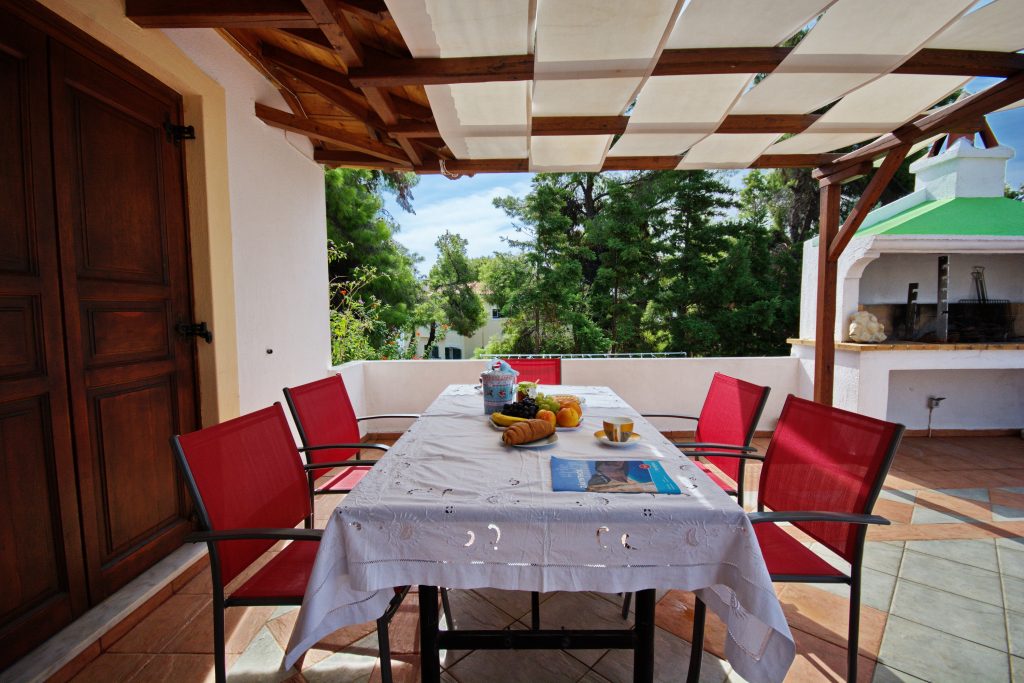 ΚΑΜΕΛΙΑ VILLAS — 24