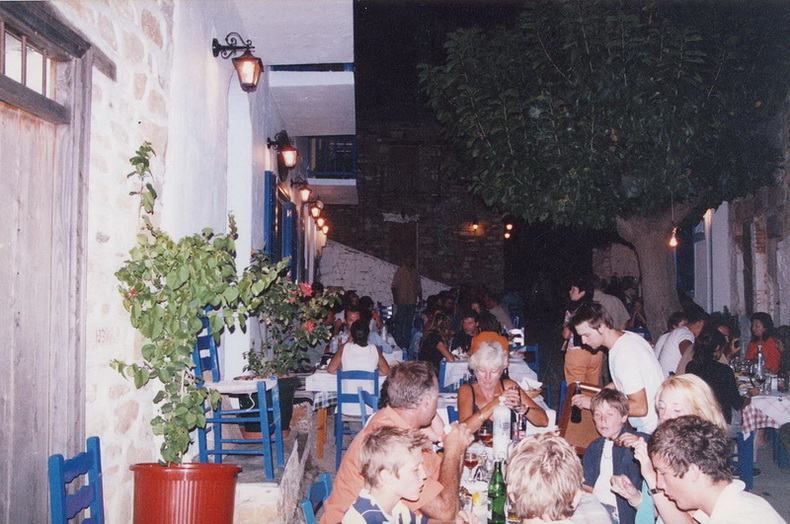 ΚΑΣΤΡΟ — 5