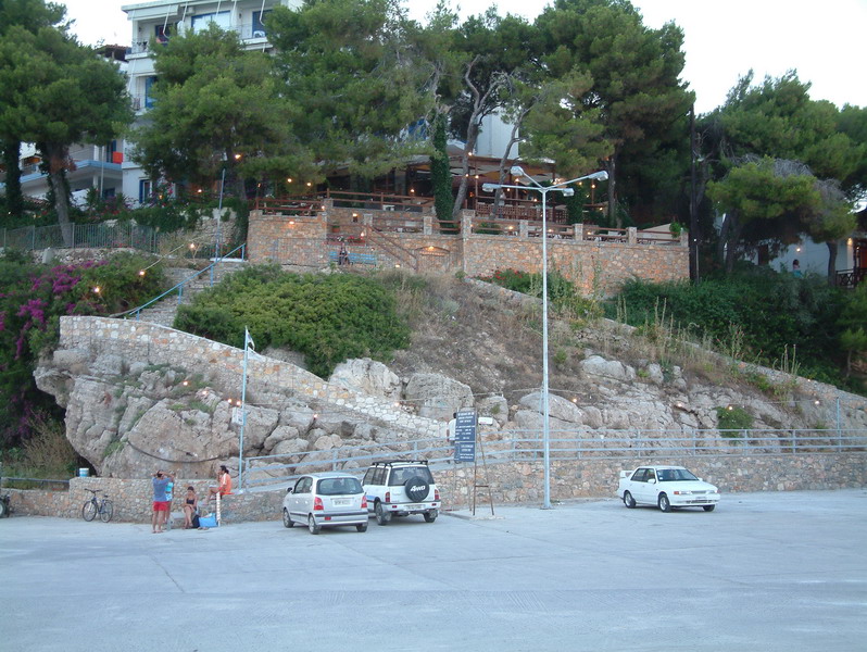 ΛΙΘΟΣ — 2