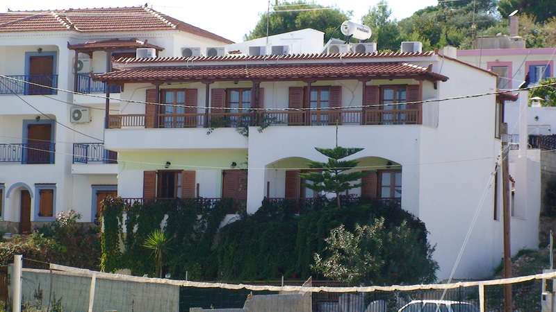 ΛΙΤΣΑ STUDIOS — 9