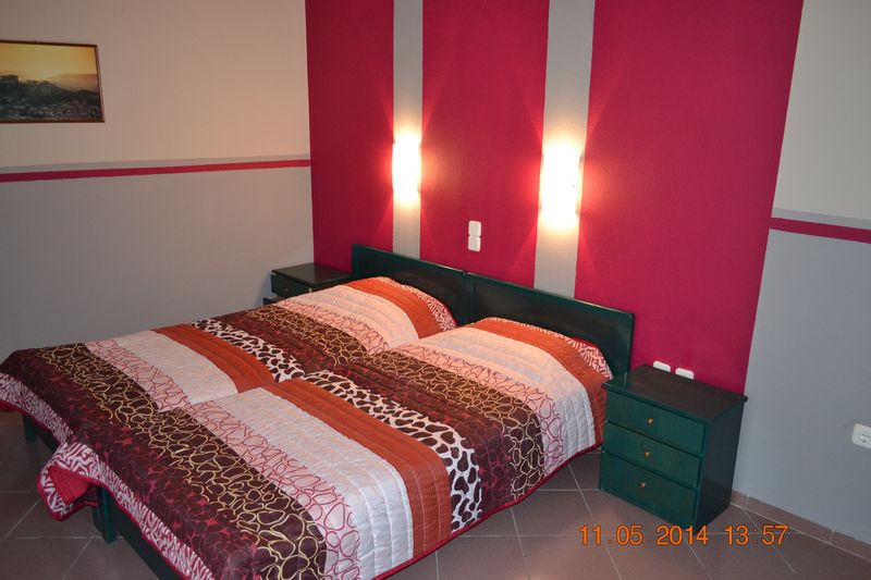ILIAS STUDIOS — 14