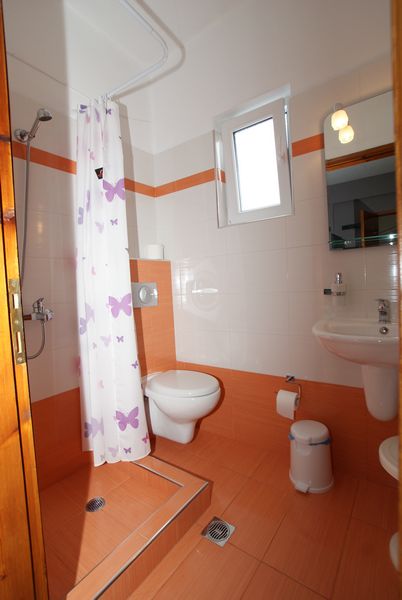ILIAS STUDIOS — 18