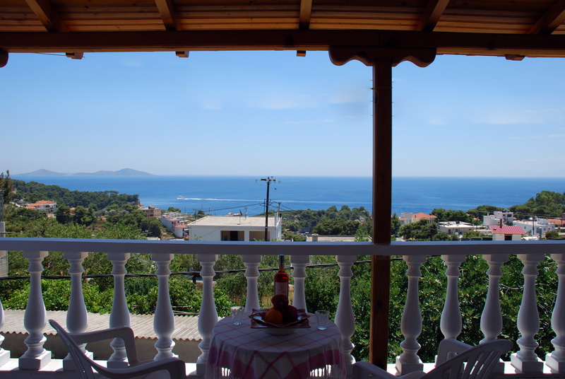 ΜΥΡΙΑΜ STUDIOS — 2