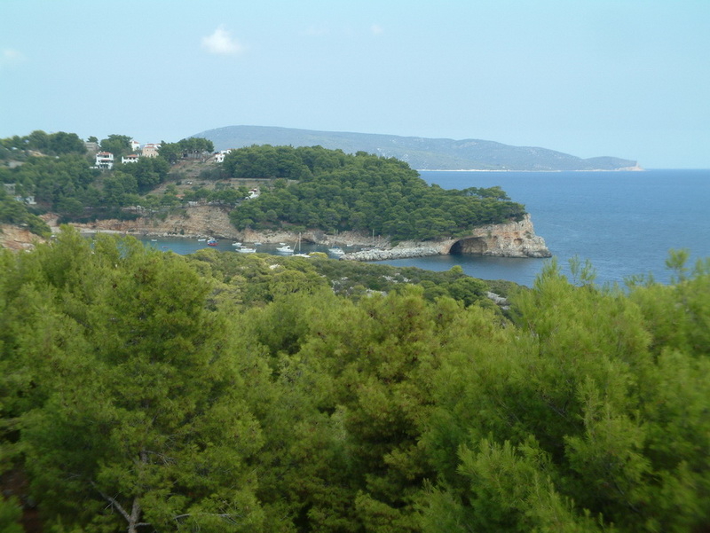 ΠΑΝΘΕΟΝ — 2