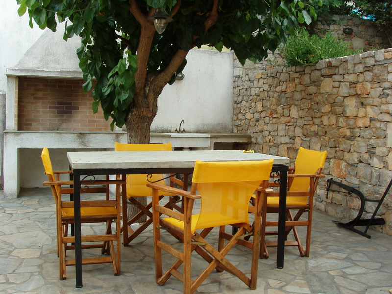 ΠΕΤΡΙΝΟ — 3