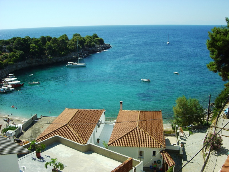 Βίλλα Κωνσταντίνος — 16